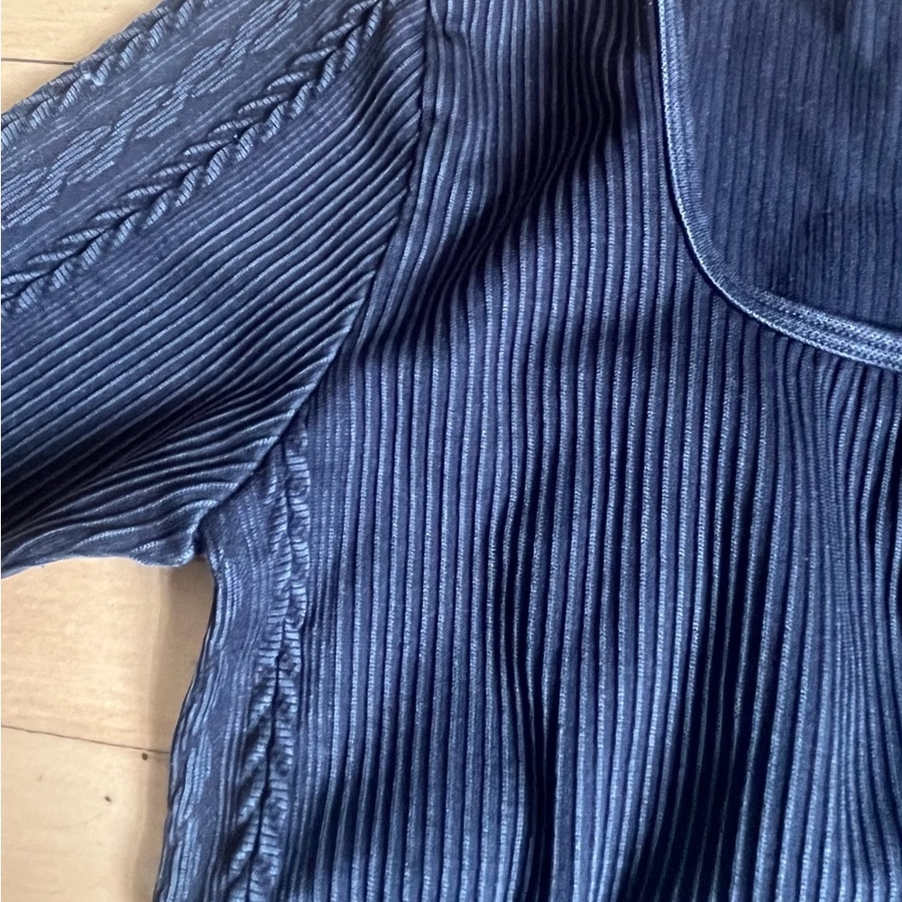 Offline by Aerie Seamless Cable Square Neck Top - Picture 3 of 5